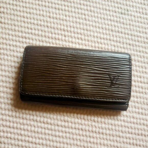 Louis Vuitton Brown Epi Leather Key Holder Case Pouch - Picture 3 of 16